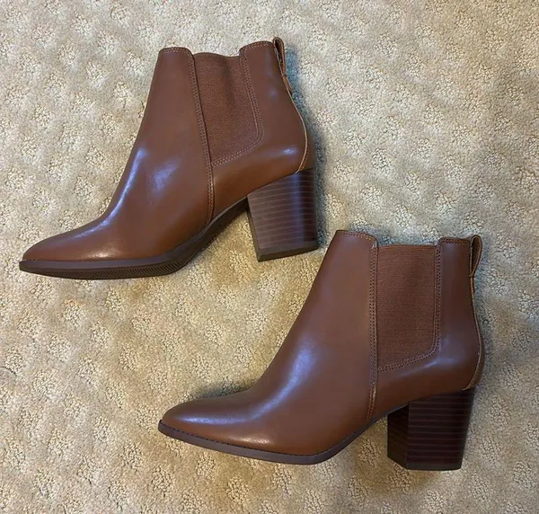 Pure Navy Weller Brown Faux Leather Booties, 9 NWOT - Image 6