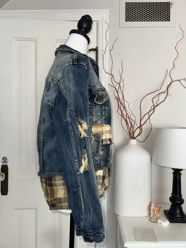 Distressed Patchwork Denim Jacket Blue Size XS - Image 4
