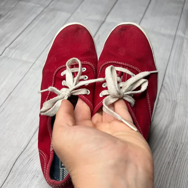 Keds Original Red Canvas Sneaker Shoes Classic Minimalist US 7 UK 4.5 EUR 37.5 - Image 3
