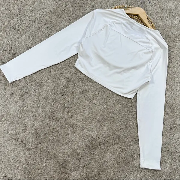 NWT Gymshark Women’s Training Crop Longsleeve Shirt Top Activewear in White L - Image 5