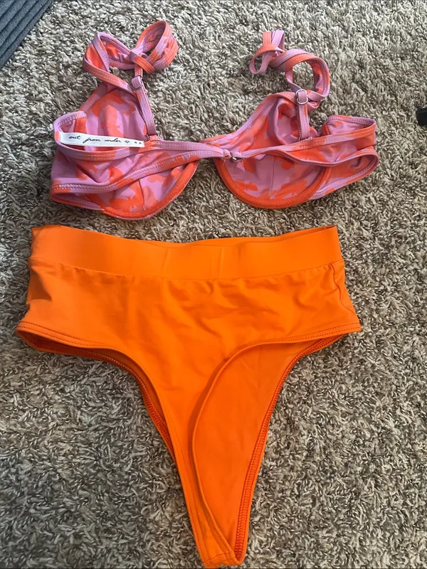 Urban Outfitters Pink and Orange Two-Piece Bikini Set‎ - Tropical Print Top - Image 5