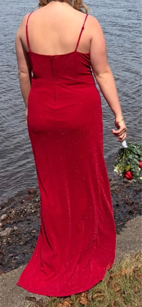 Sparkly Red Windsor Dress Prom - Image 2