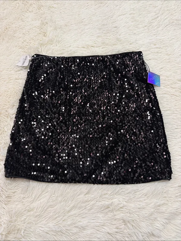 Forever 21 Black Sequin Mini Skirt - Image 4