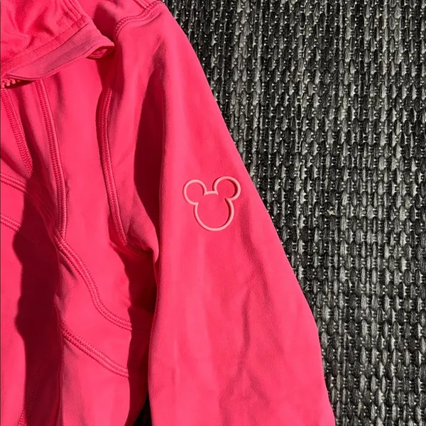Lululemon Disney Define Jacket *Nulu Lipgloss Pink Size 4 NEW - Image 7