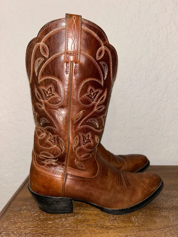 Ariat Heritage-R Toe Floral Stitch Western Leather Boot Shoes Size 5.5 - Image 3