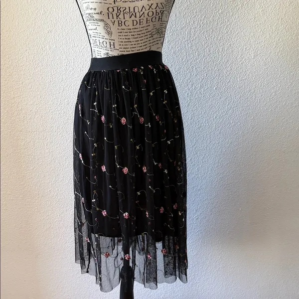 Miami Black Floral Midi Skirt - Image 2