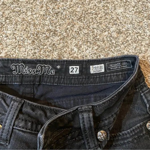 MISS ME Black Skinny Jeans in Size 27 - Image 4