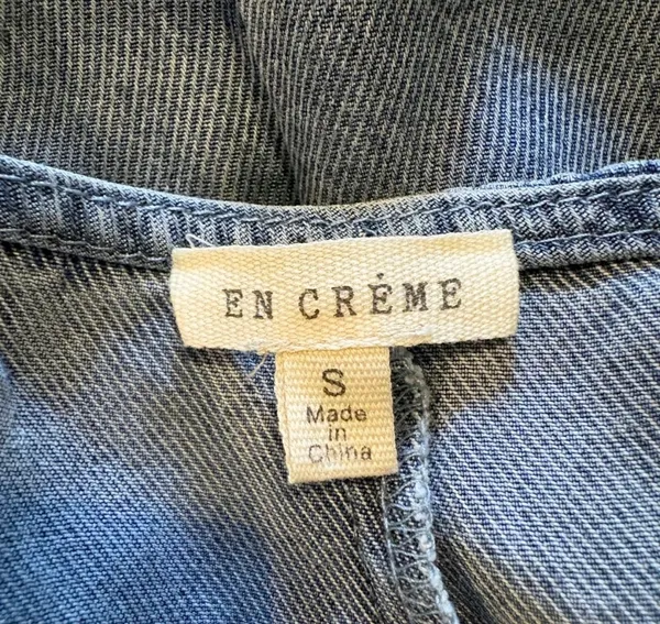 En Crême Light Wash Oversized Overalls - Image 7