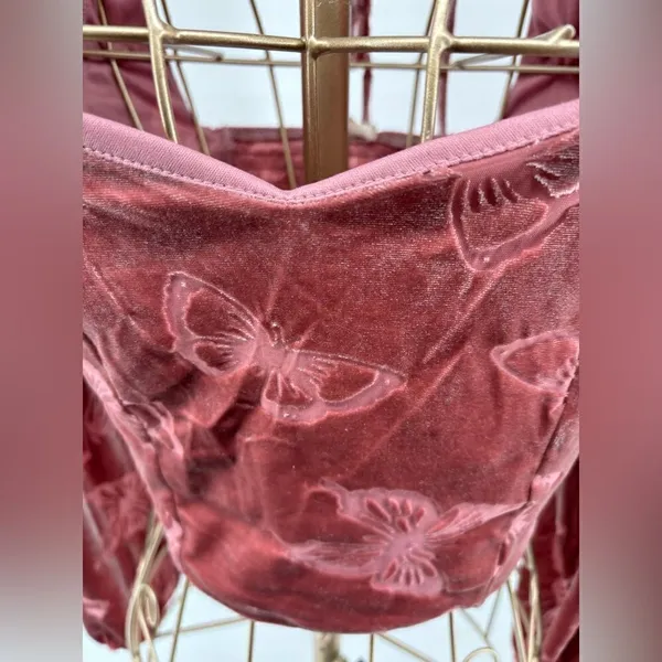 Altar'd State Velvet Burnout Smocked Crop Top Size Small Pink - Image 5