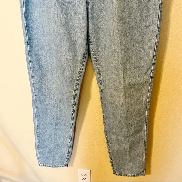 Riders By Lee Light Wash Denim Vintage Jeans - Image 4