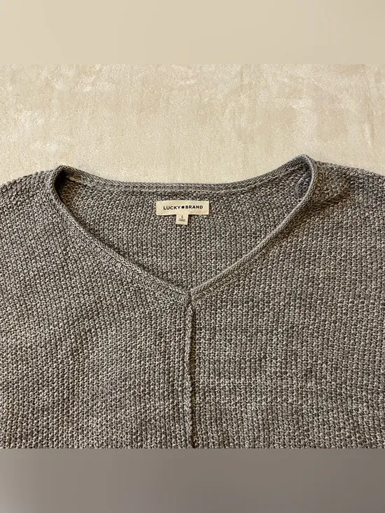 Lucky Brand Gray Off The Shoulder Sweater size L - Image 7