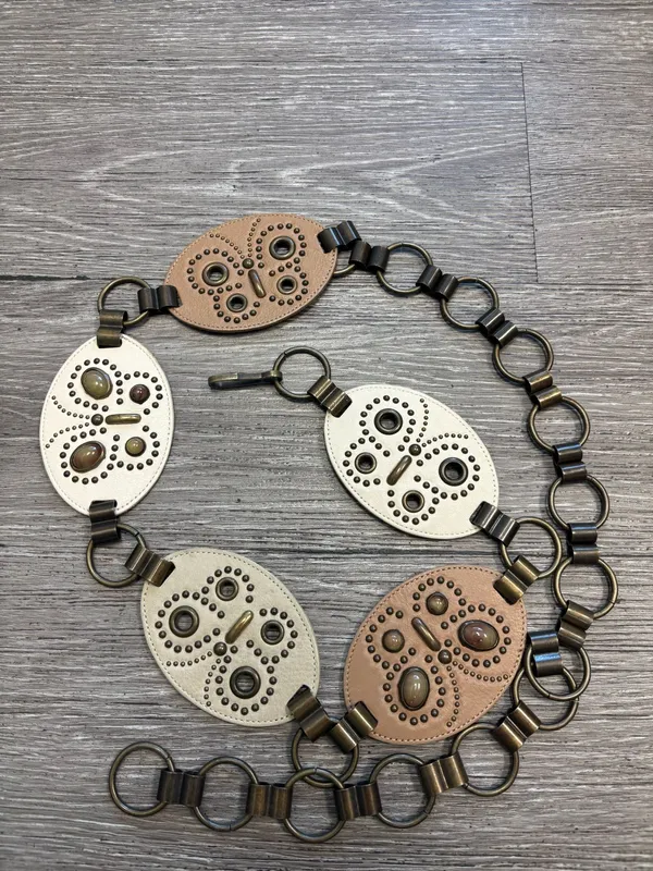 vintage Caché leather ring-linked studded and jeweled belt - Image 3