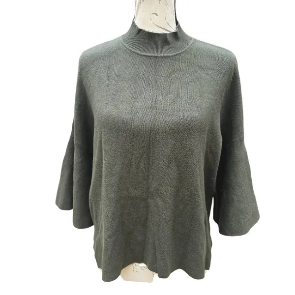 Modern Citizen Fernanda 3/4 Bell Sleeve Sweater‎ in Hunter Green Small - Image 3