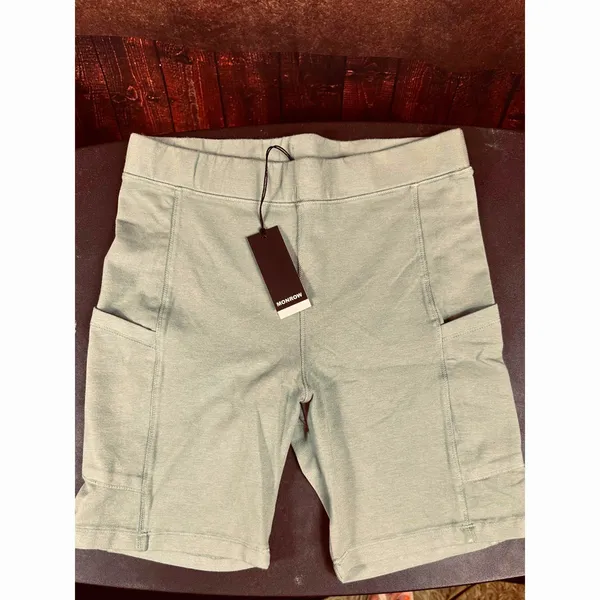 Monrow Biker Shorts w/Hip Pockets Olive - size M - Image 5