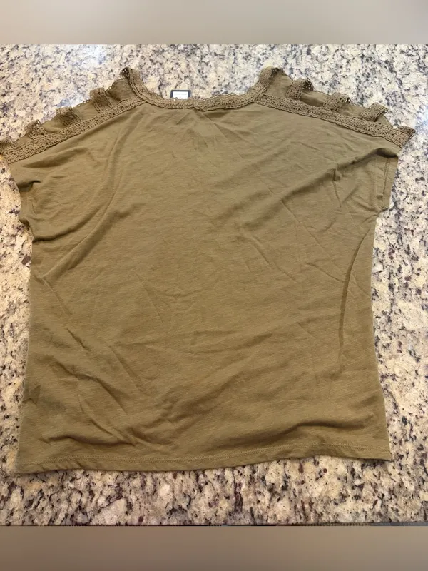 Verve Ami Olive Green Crochet Trim Short Sleeve Top - Image 6