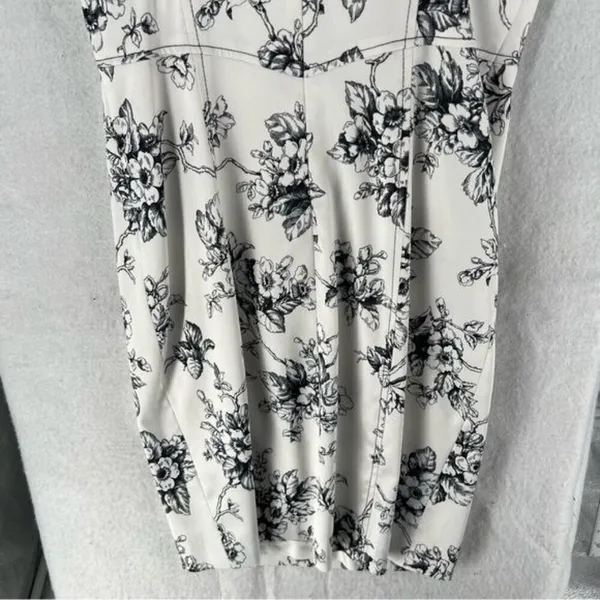 David Meister‎ Satin Floral Print V-Neck Dress - Image 10
