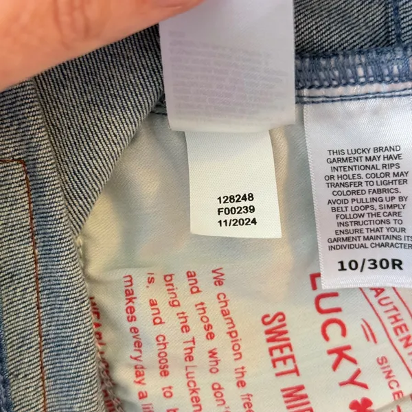 Lucky Brand Sweet Mid Rise Flare Jeans Womens 10/30R Blue Boho Raw Hem Denim - Image 6