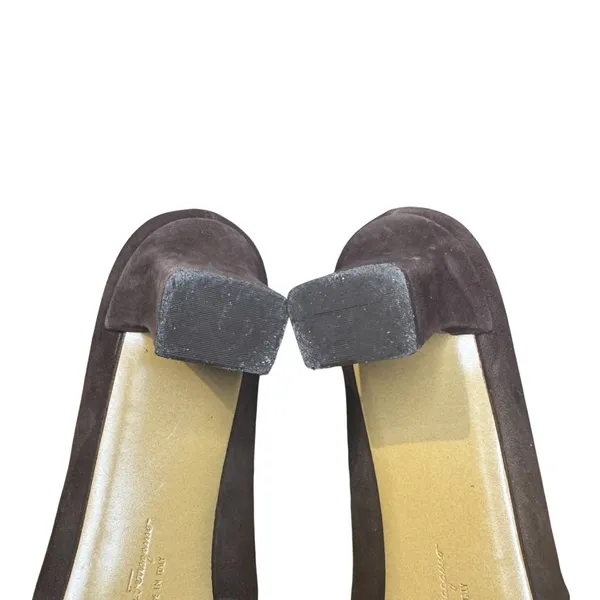 Salvatore Ferragamo Shoes Womens Size‎ 7.5 4A Brown Suede Square Toe Pumps Italy - Image 9