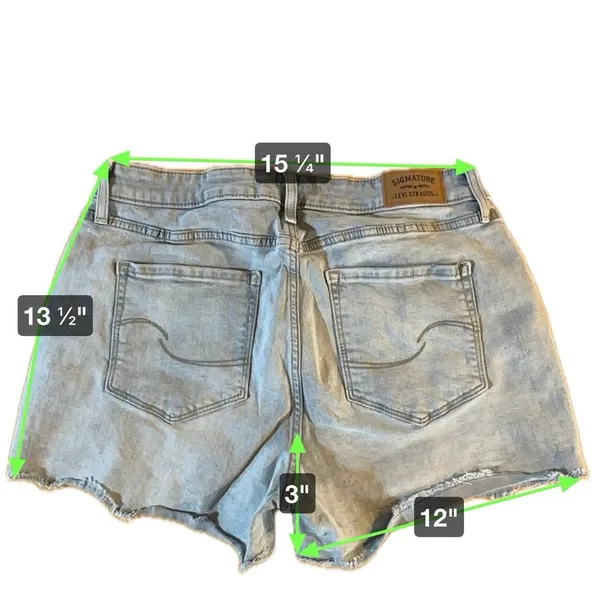 Women's Levi’s High Waist Light Wash Denim Shorts 31/12‎ Frayed Hem - Image 6