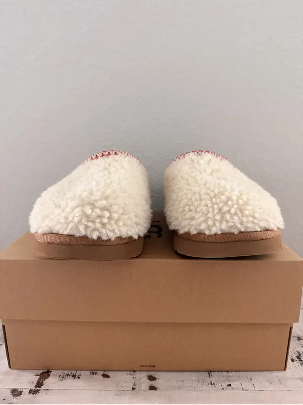 UGG Tasman Maxi Curly Slippers – Women’s Size 8 - Image 4