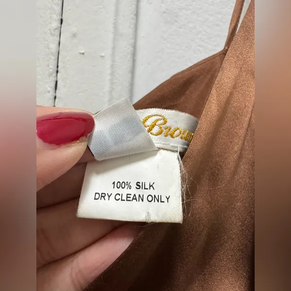 Julie Brown Y2K Chocolate Brown Silk Babydoll Top Size 8 - Image 5