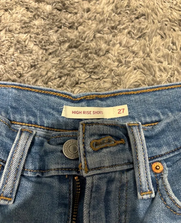 Levi’s 501 Denim Shorts - Image 2