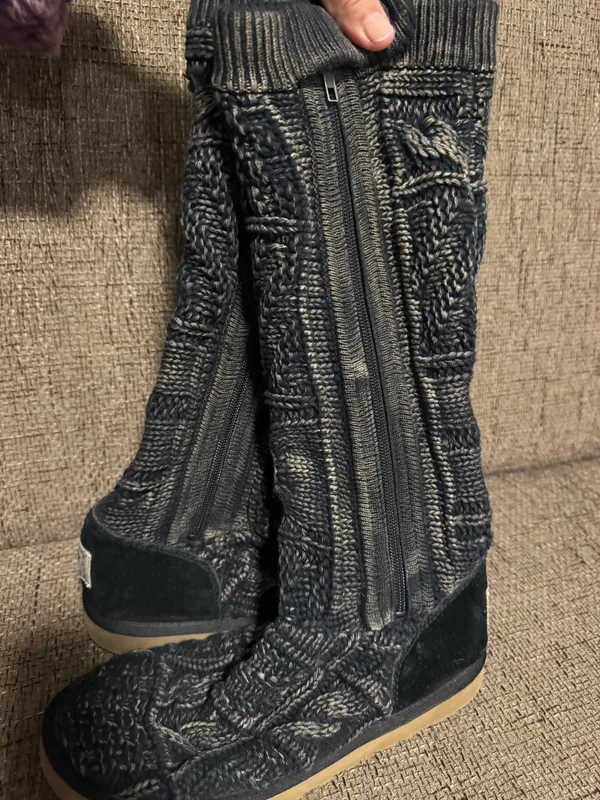 UGG Boots - Image 3