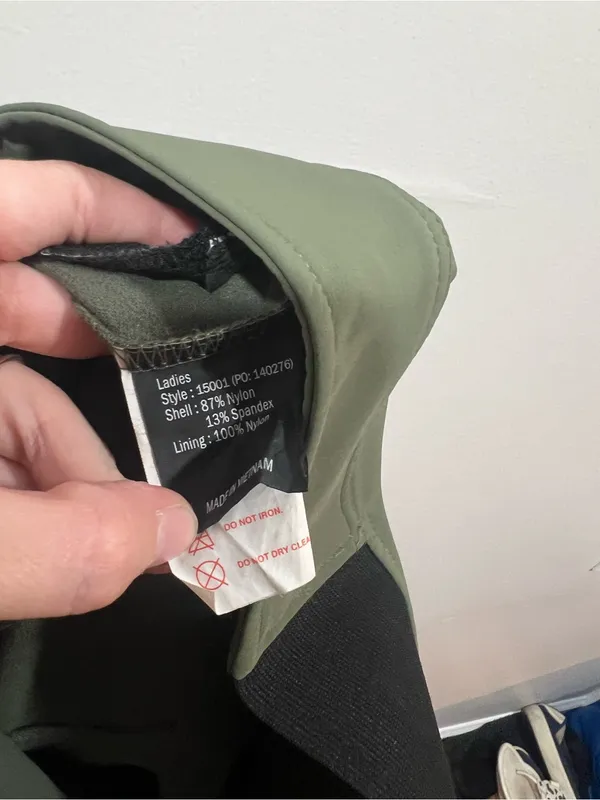 Obermeyer Women’s Olive Green Flared Skiing Performance Pants - Image 11