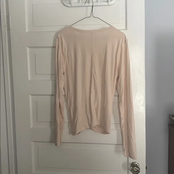 Lululemon Blush Long Sleeve Women's Knotted Top - Image 3