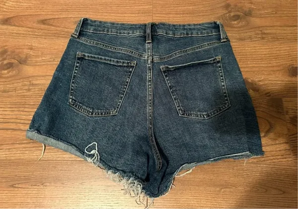 Old Navy Jean Shorts - Image 2