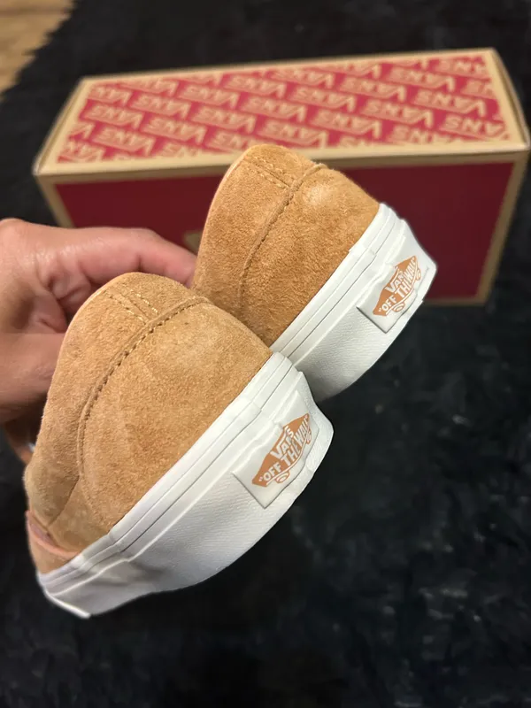 VANS off the wall suede waterproof slip on shoes sneakers women’s 7.5 new - Image 5