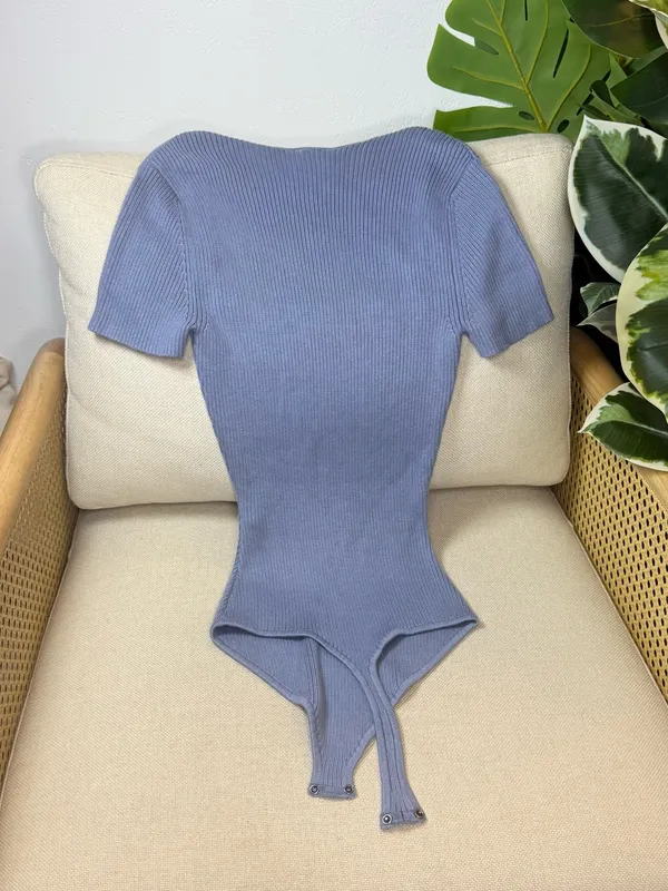 NWT Abercrombie & Fitch Knit Bodysuit - Image 3