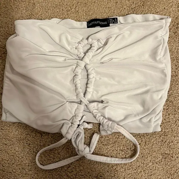 Pretty Little Thing Strapless Top - Image 2