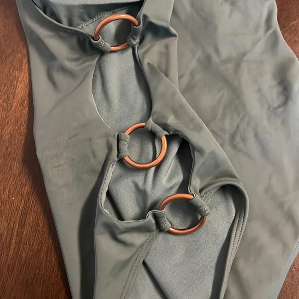 American Eagle Aerie Green Side Ring One Piece Swimwear Swim Medium - Image 2