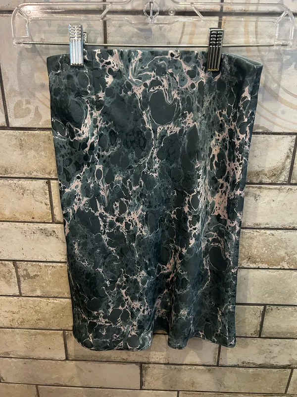 Aritzia Babaton Slip Satin Skirt - Image 2