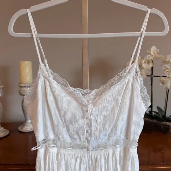 All In Favor Lace Detail Midi Dress Off White Size M NWT - Image 5