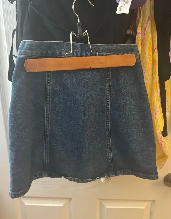 Urban Outfitters Skirt - Image 3