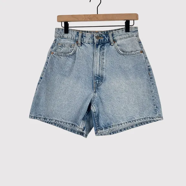 ZARA Womens Denim Shorts Blue Mom Jean High Rise Zip Fly Medium Wash Size 6 - Image 2