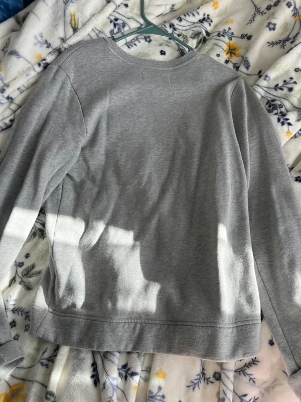 Vineyard Vines Sweatshirt - Image 3