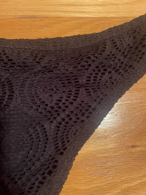 Black Bikini Bottom Size L - Image 3