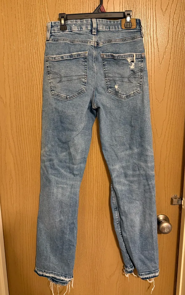 American Eagle Jeans  - Image 2