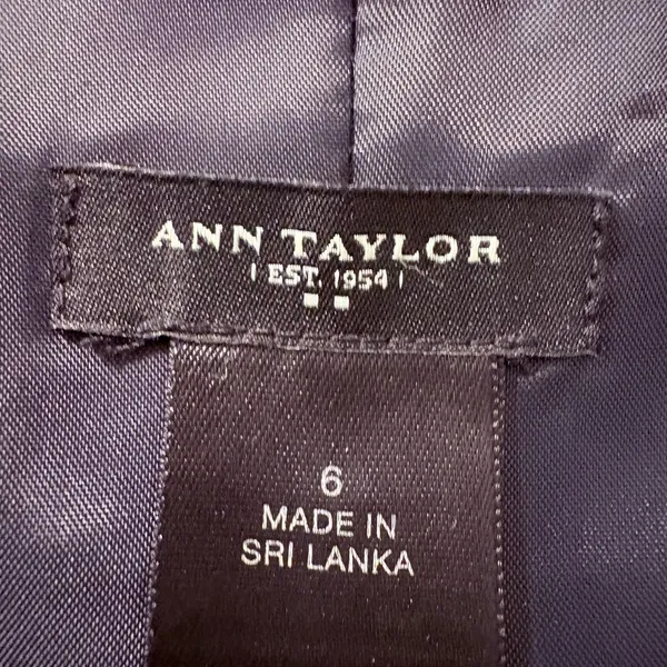 Ann Taylor Classic Navy Blue Blazer. 6 - Image 8