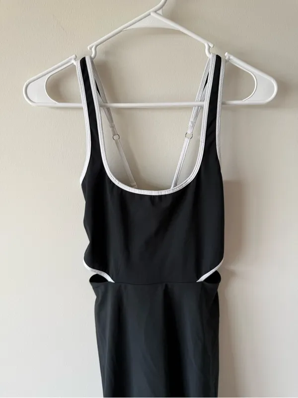 Abercrombie and Fitch Traveler Cutout Tennis Dress - Image 4
