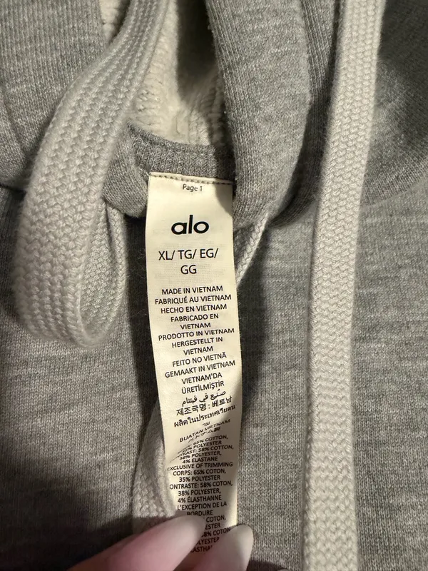 Alo Hoodie Yoga Accolade - Image 3