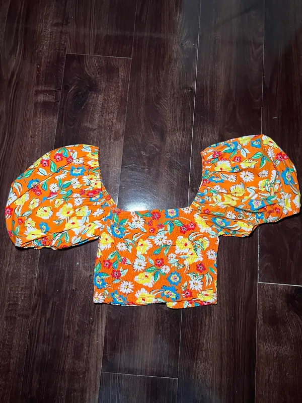 Zara Orange Floral Crop Top Crop Puff Sleeve Size Small - Image 3