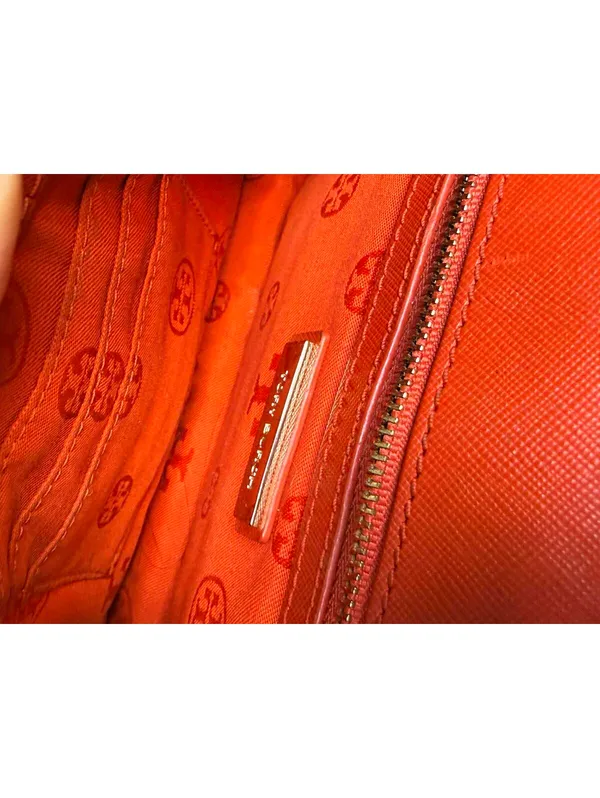 Tory Burch Red Leather Crossbody Bag with Gold Chain Strap - Image 7