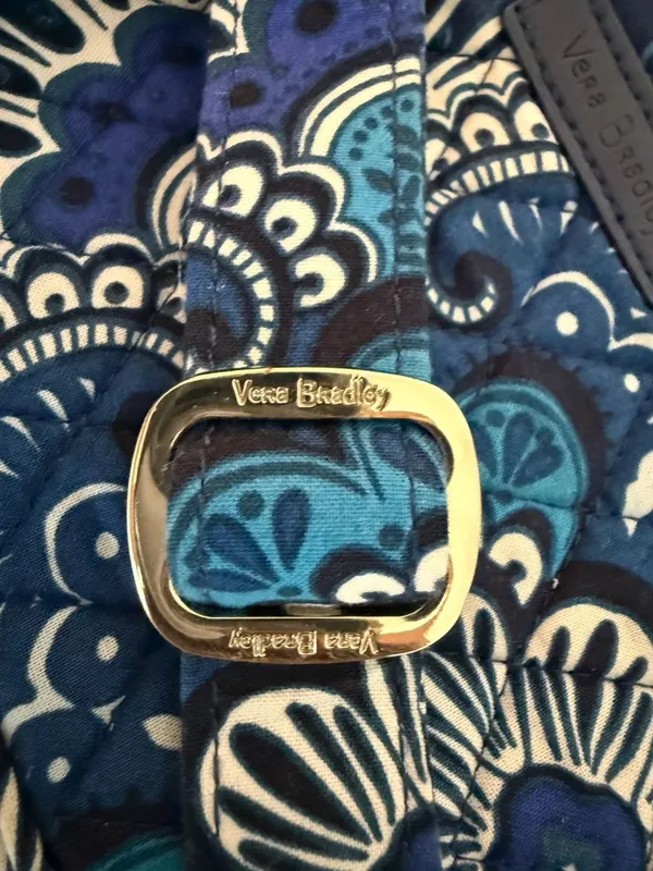 Vera Bradley Mini Hipster‎ Quilted Crossbody Bag in Blue Floral Pattern - Image 4