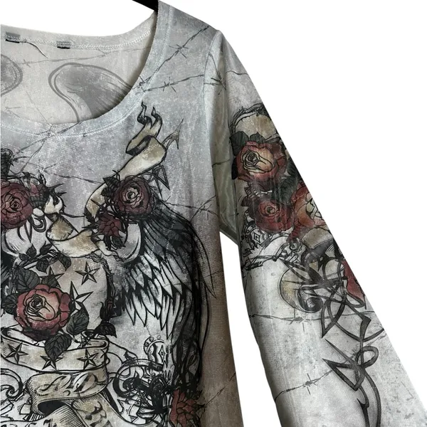 Rock & Republic Womens Y2K Mesh T-Shirt Gray Cross Angel Wings Tattoo Sleeve Grunge Size Med - Image 4