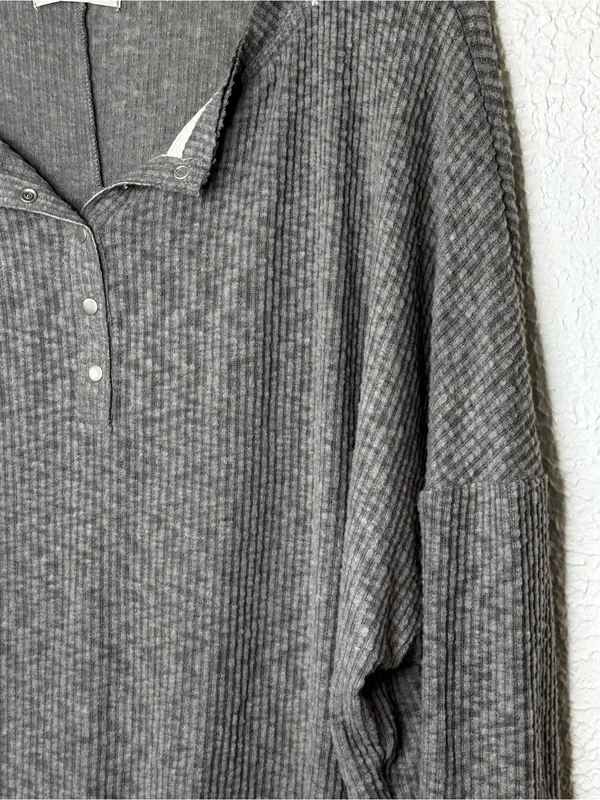 Urban Outfitters Ribbed Henley Long Sleeve Top - Gray - Image 2