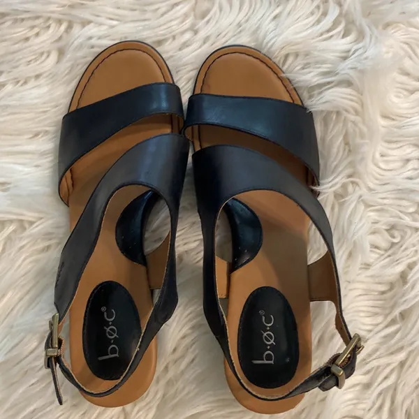 BOC Leather Women's Sandals size 10 see all photos for condition color black - Image 11